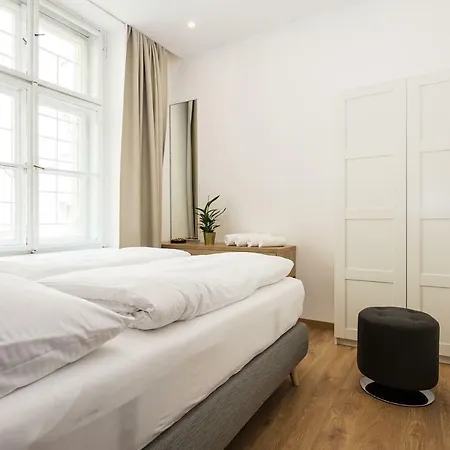 Luxury Lucerna